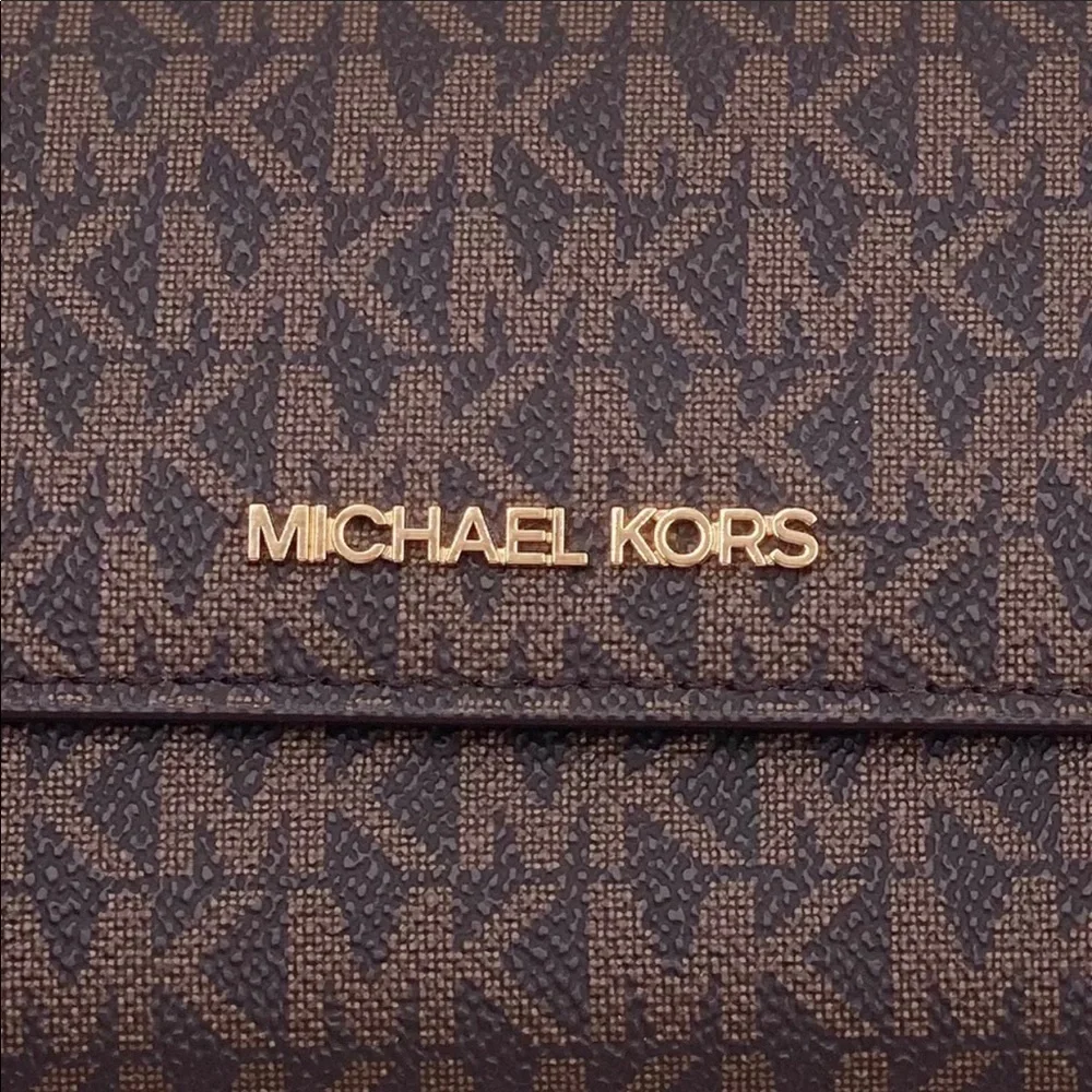Michael Kors Trifold Wallet Brown